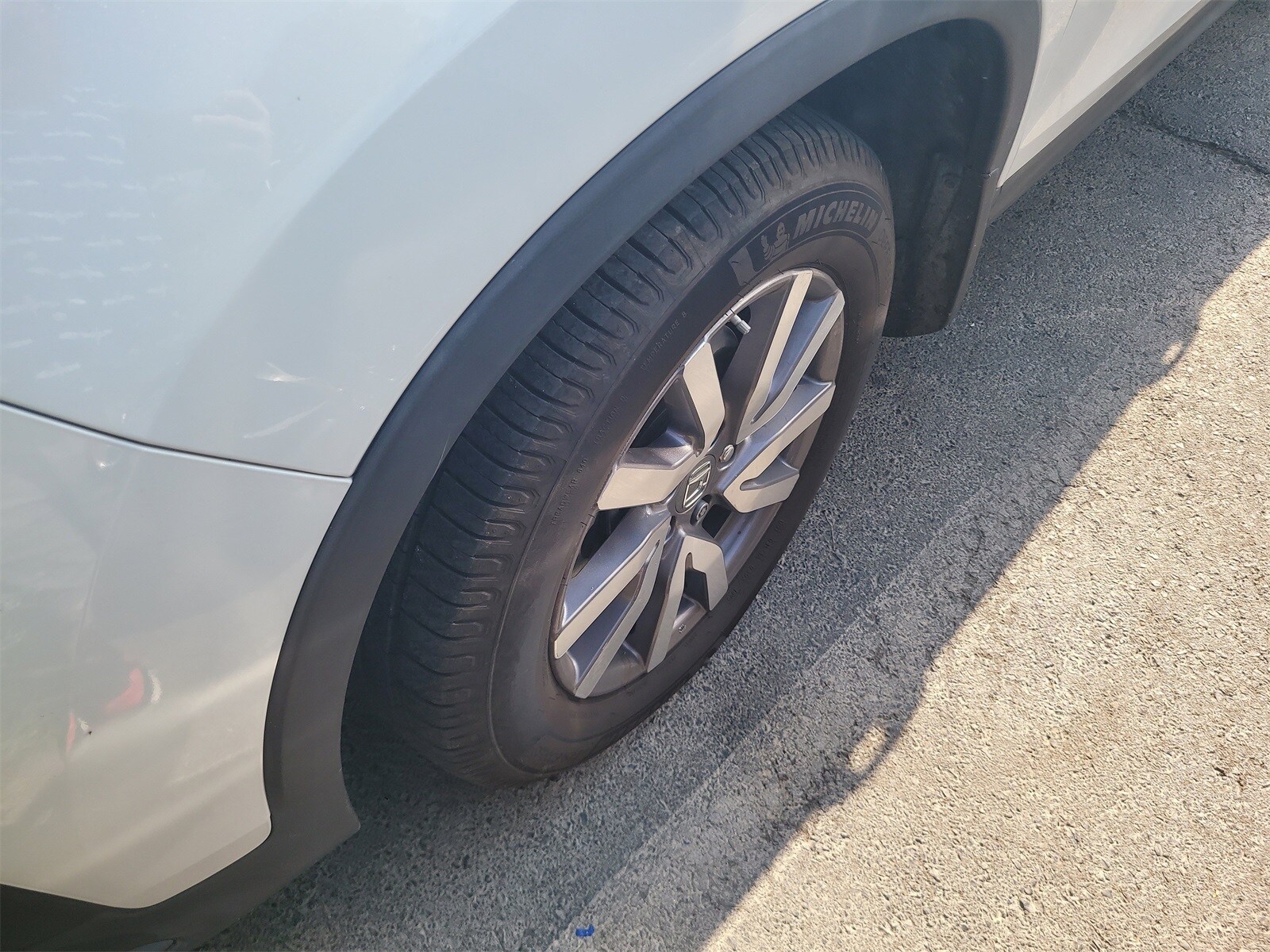2021 Honda Pilot EX-L photo 2