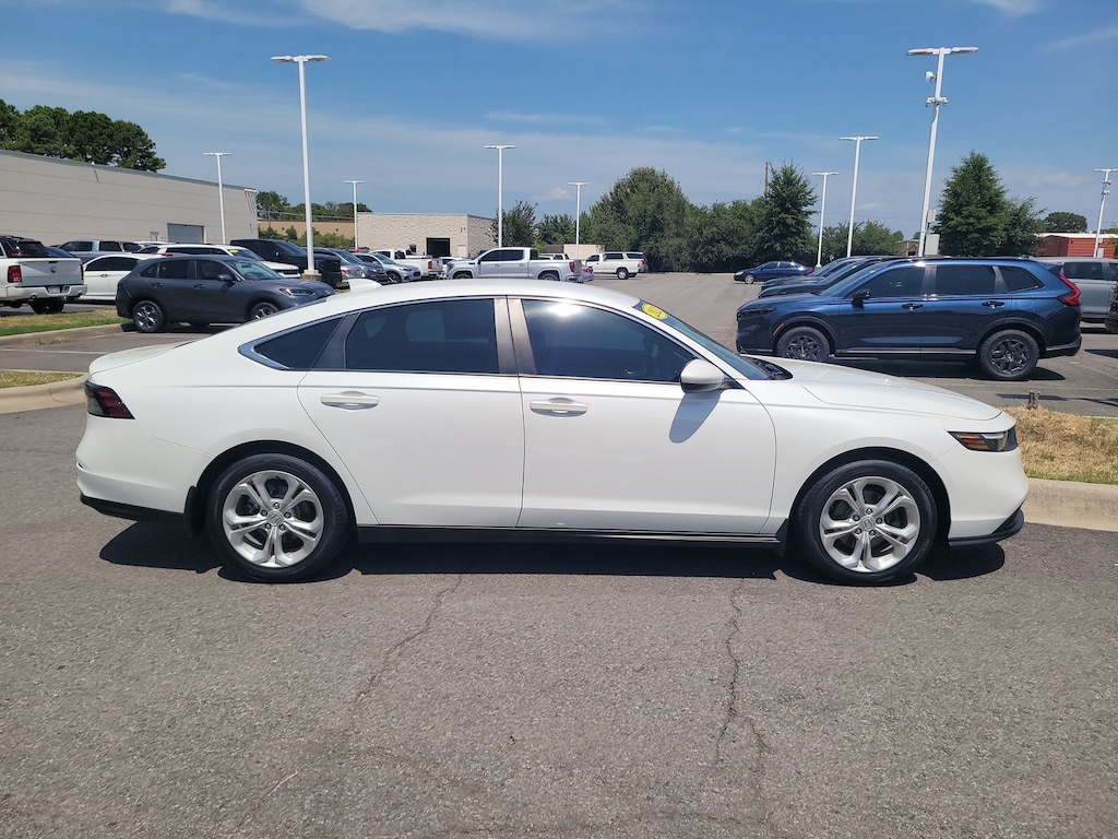 Used 2023 Honda Accord LX Sedan