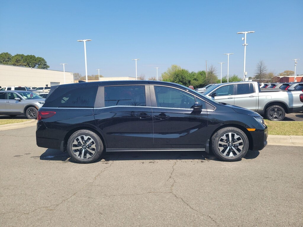 New 2026 Honda Odyssey EX-L Van Passenger