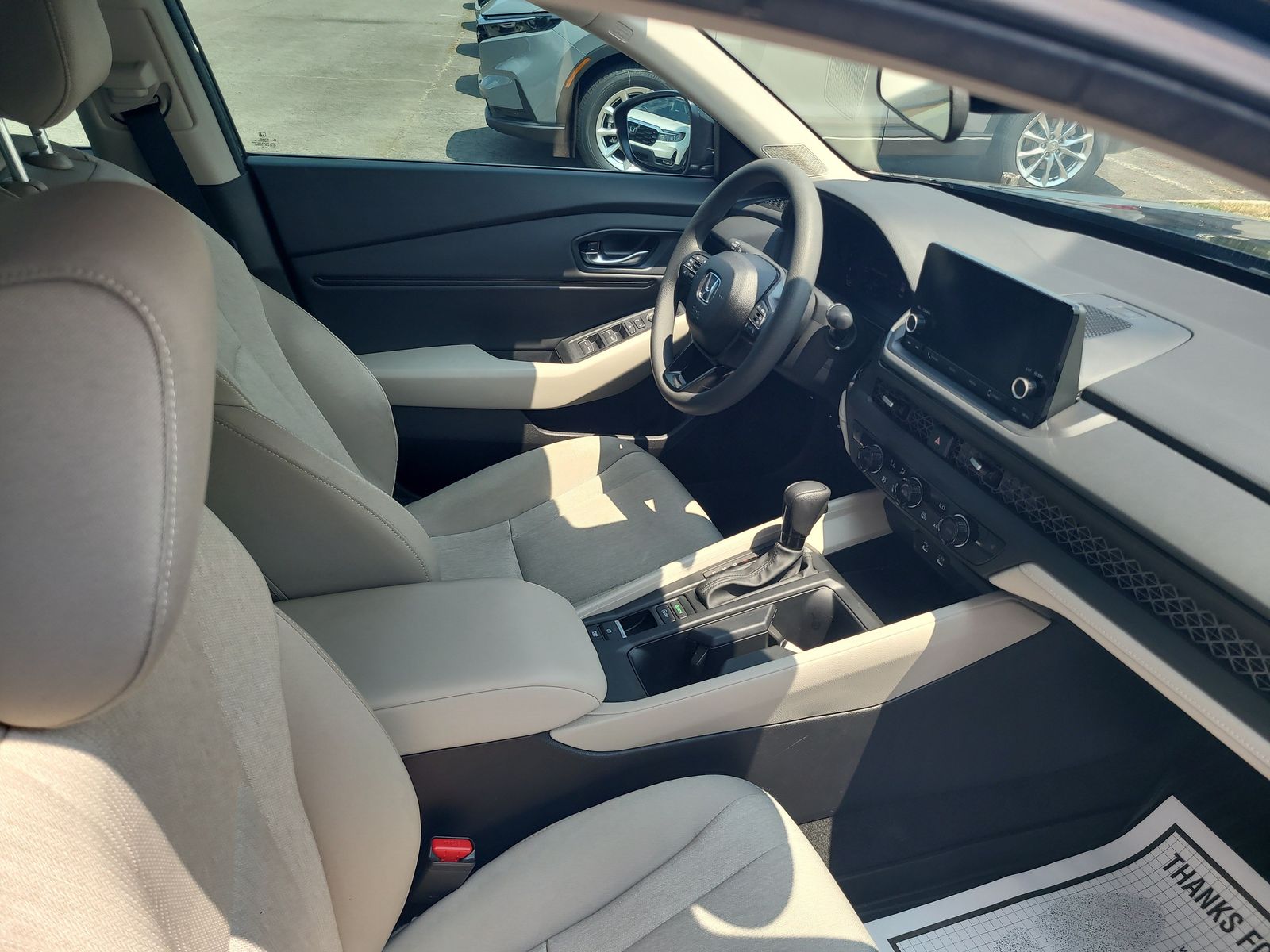 2025 Honda Accord SE - Photo 28