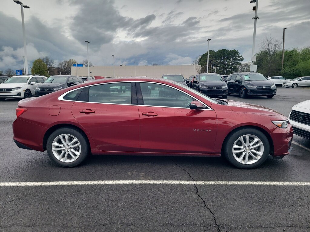 Used 2018 Chevrolet Malibu LT Sedan