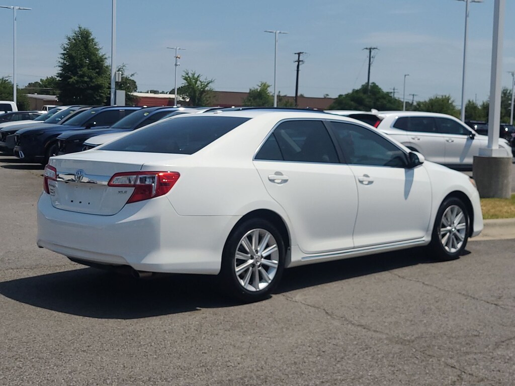 Used 2012 Toyota Camry XLE Sedan