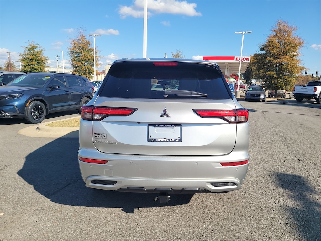 Used 2022 Mitsubishi Outlander SEL CUV