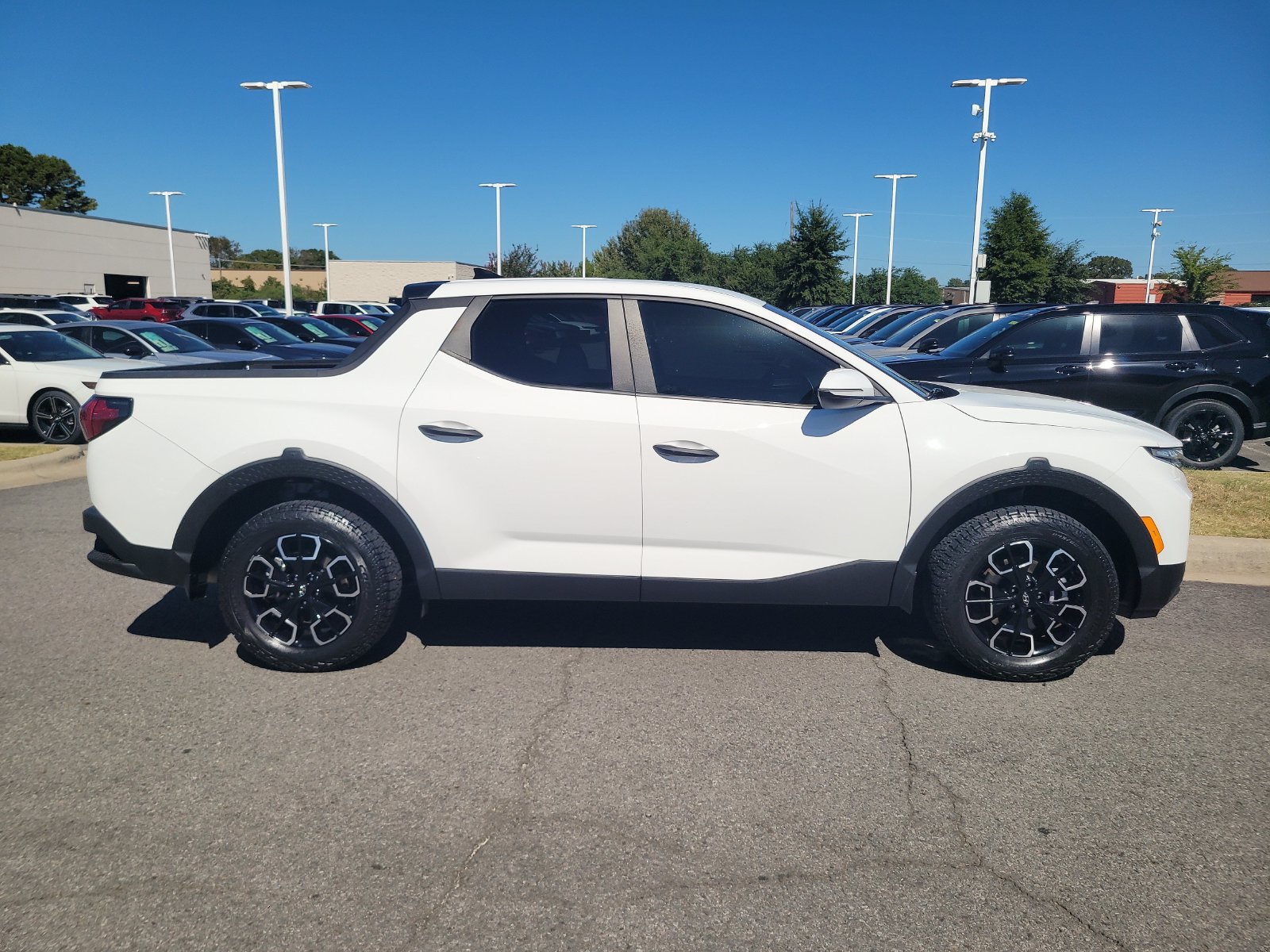 Used 2024 Hyundai Santa Cruz SEL with VIN 5NTJBDDE3RH113664 for sale in Little Rock