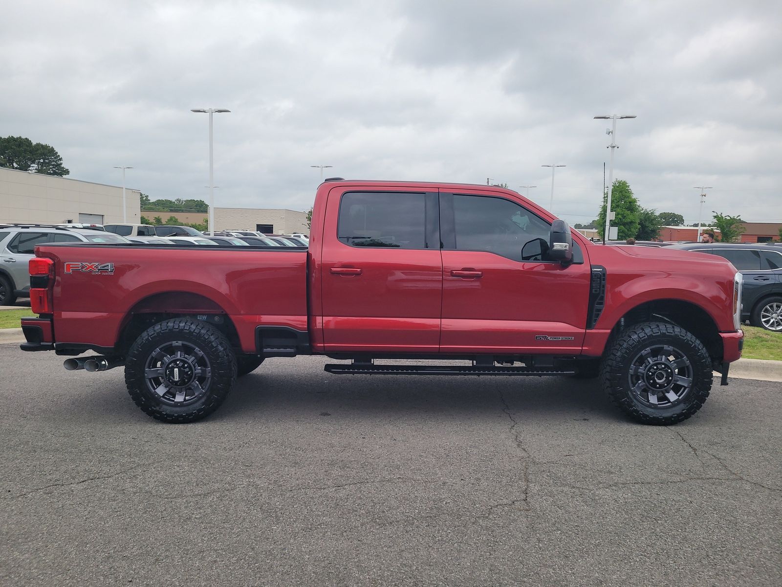 Used 2024 Ford F-350 Super Duty Lariat with VIN 1FT8W3BT1RED92335 for sale in Little Rock