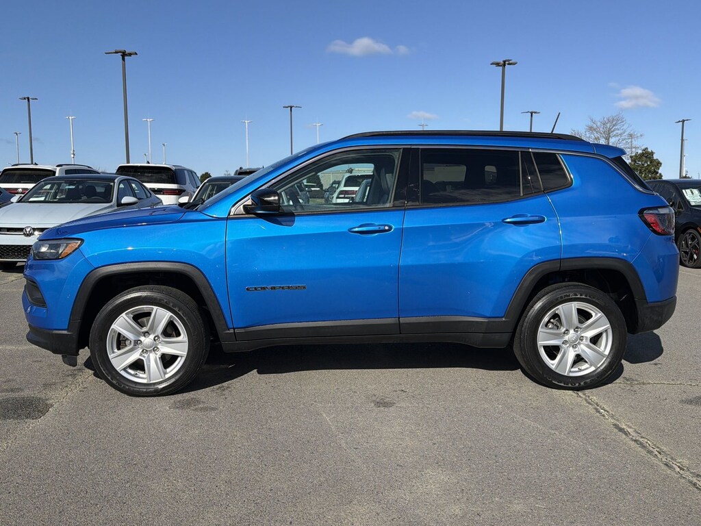 Used 2022 Jeep Compass Latitude SUV