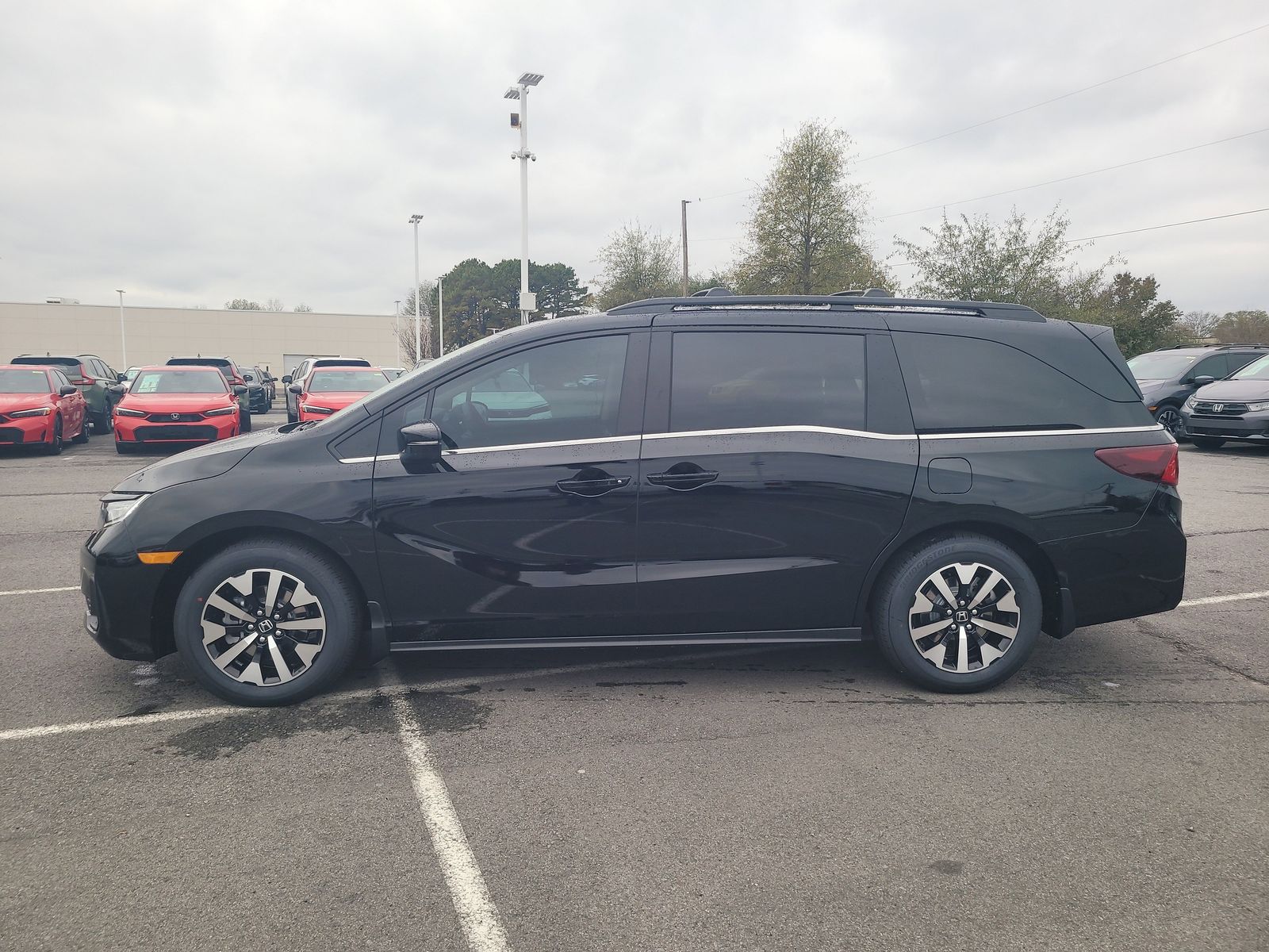 2026 Honda Odyssey EX-L - Photo 6