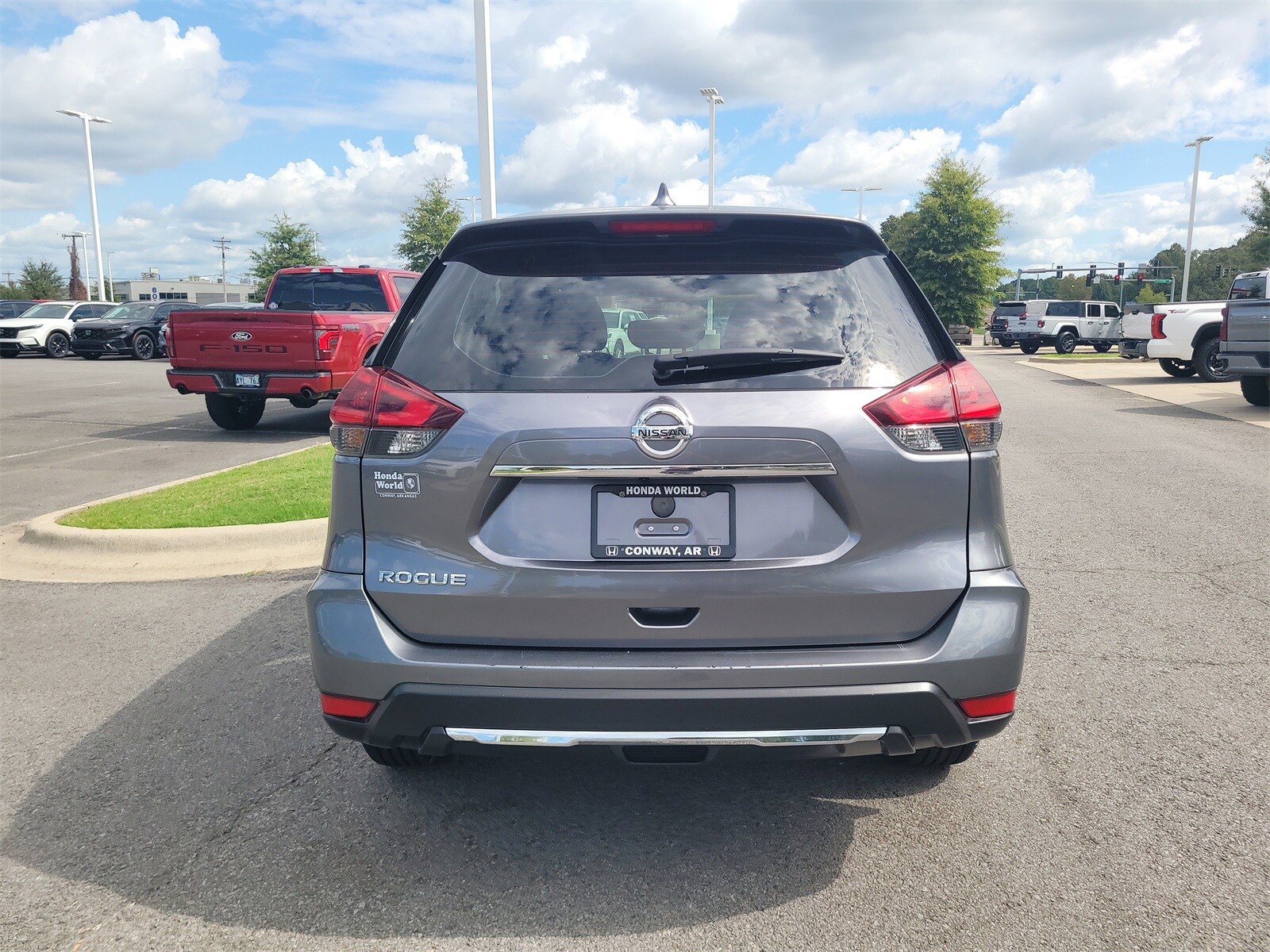 2019 Nissan Rogue S photo 4