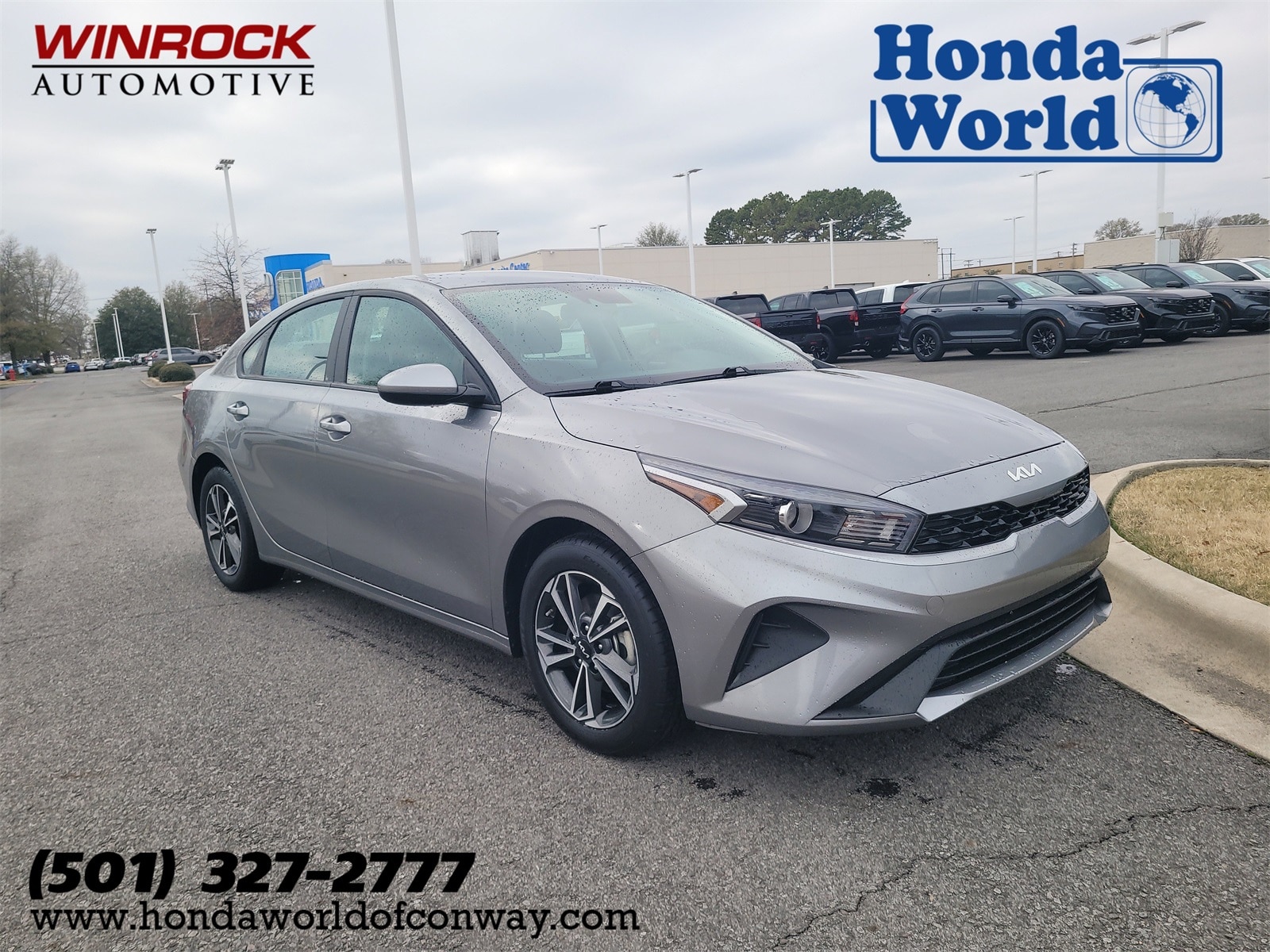 2024 Kia Forte LXS's photo