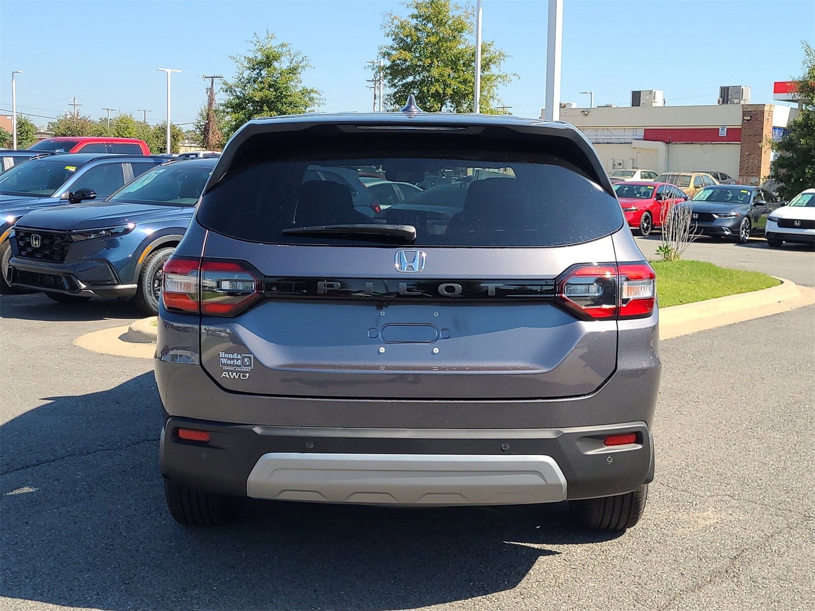 2025 Honda Pilot EX-L photo 3