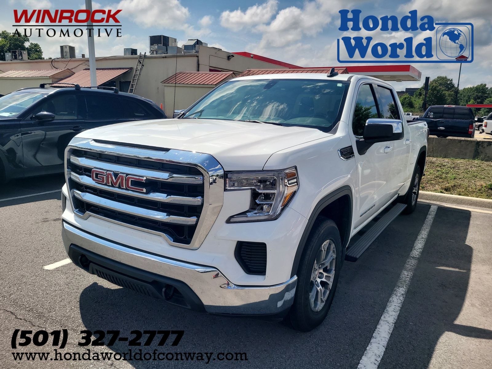 2021 GMC Sierra 4WD Crew Cab Short Box SLE's photo