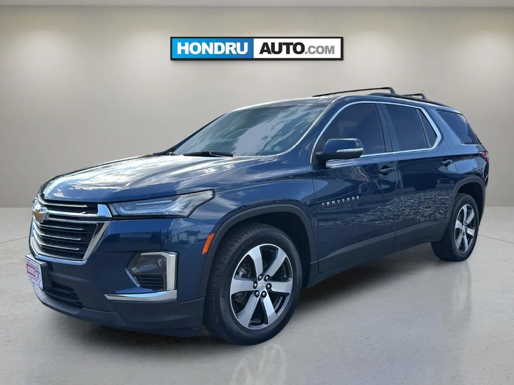 Used 2023 Chevrolet Traverse LT Leather SUV