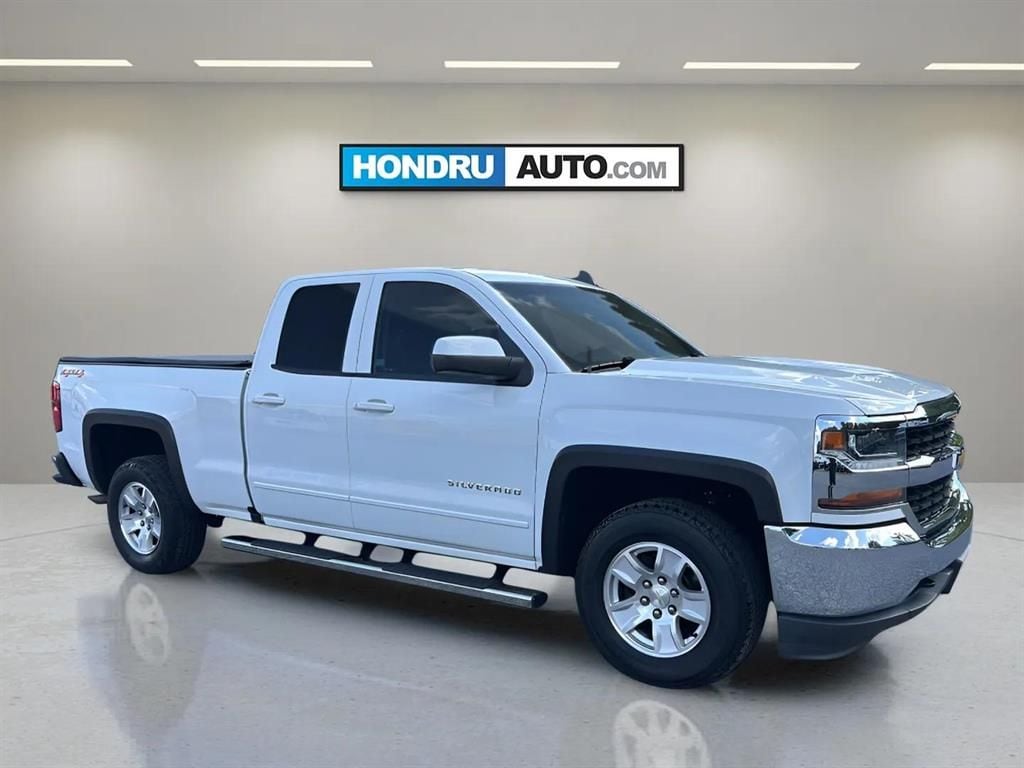 Used 2018 Chevrolet Silverado 1500 LT with VIN 1GCVKREC5JZ124446 for sale in Manheim, PA
