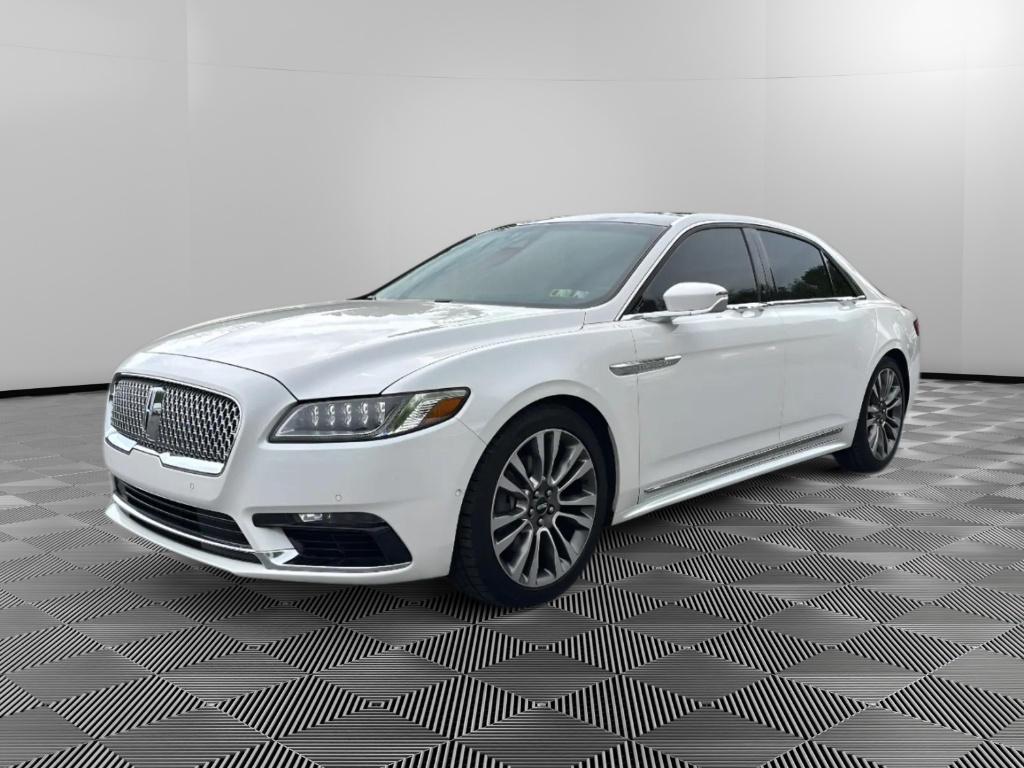 2017 Lincoln Continental Reserve AWD's photo