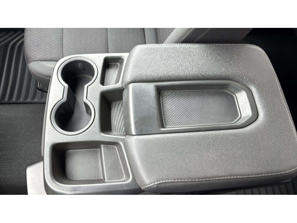 2023 Chevrolet Silverado 1500 LT - Photo 18
