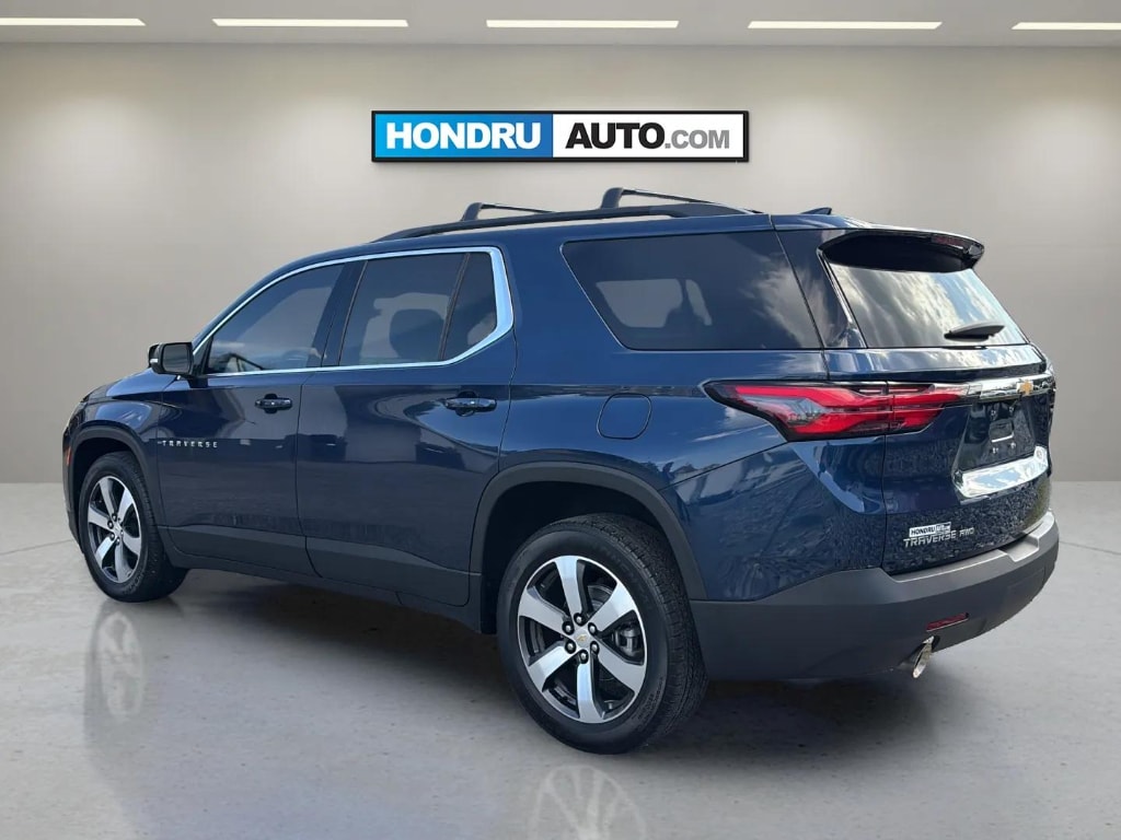 Used 2023 Chevrolet Traverse LT Leather SUV