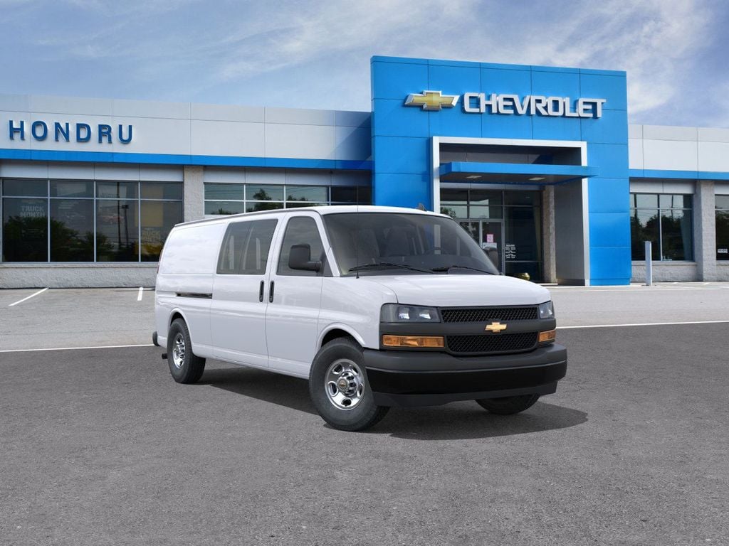 2025 Chevrolet Express Cargo