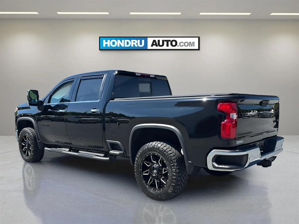 2024 Chevrolet Silverado 2500HD LTZ photo 3