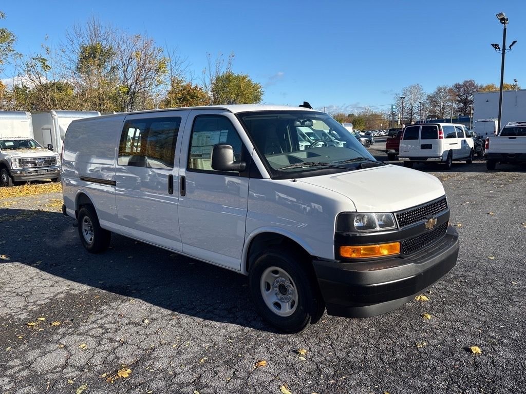New 2025 Chevrolet Express Cargo 2500 WT Van