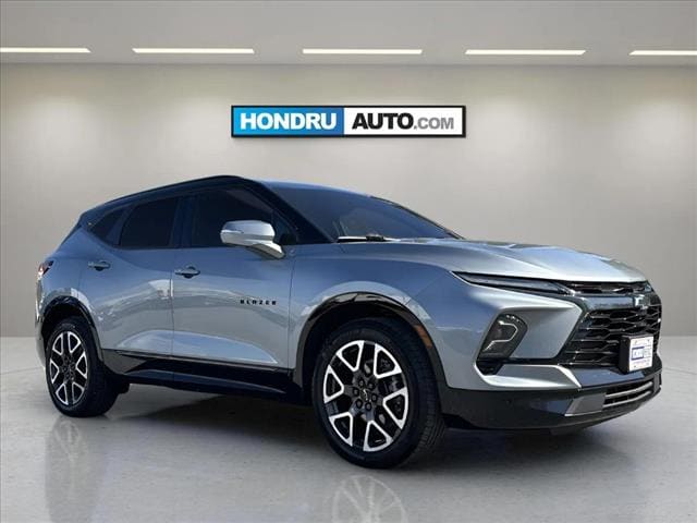 Used 2024 Chevrolet Blazer RS with VIN 3GNKBKRS8RS151488 for sale in Manheim, PA