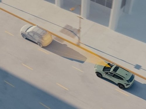 Overhead model view of the 2025 Chevy Trax's forward warning collision
safety feature