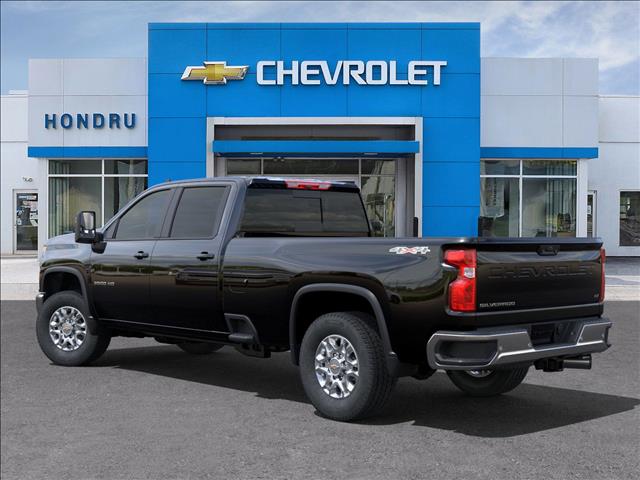 2025 Chevrolet Silverado 3500HD LT photo 3