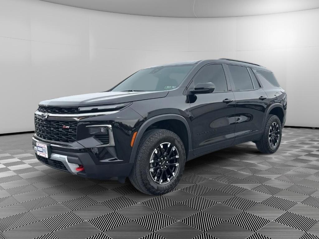 Used 2024 Chevrolet Traverse Z71 SUV