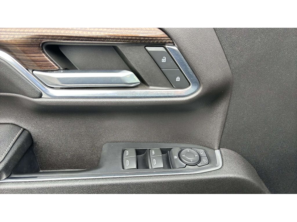 2023 Chevrolet Silverado 1500 LT - Photo 16