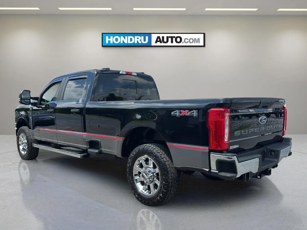 Used 2024 Ford F-250 XL Truck Crew Cab