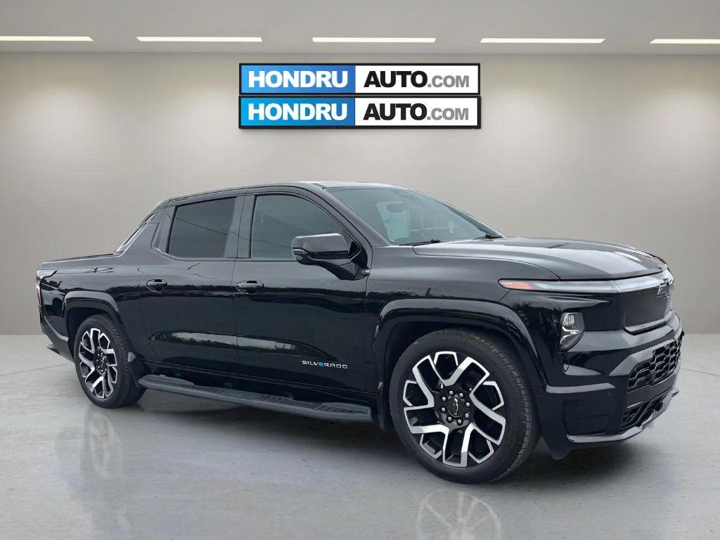 Used 2024 Chevrolet Silverado EV RST with VIN 1GC40ZEL0RU300393 for sale in Manheim, PA