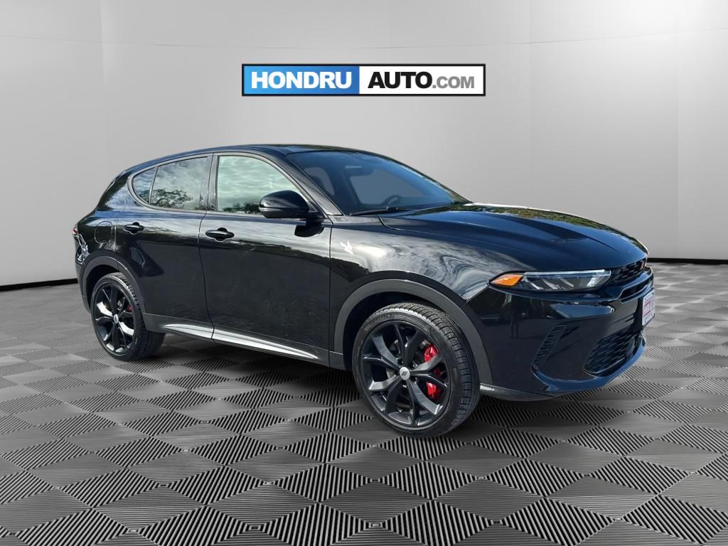 2024 Dodge Hornet R/T Plus photo 2