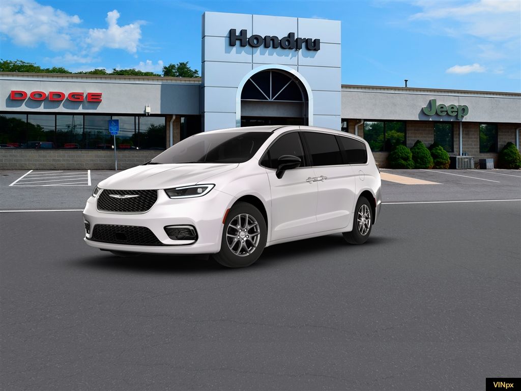 2026 Chrysler Pacifica Select's photo