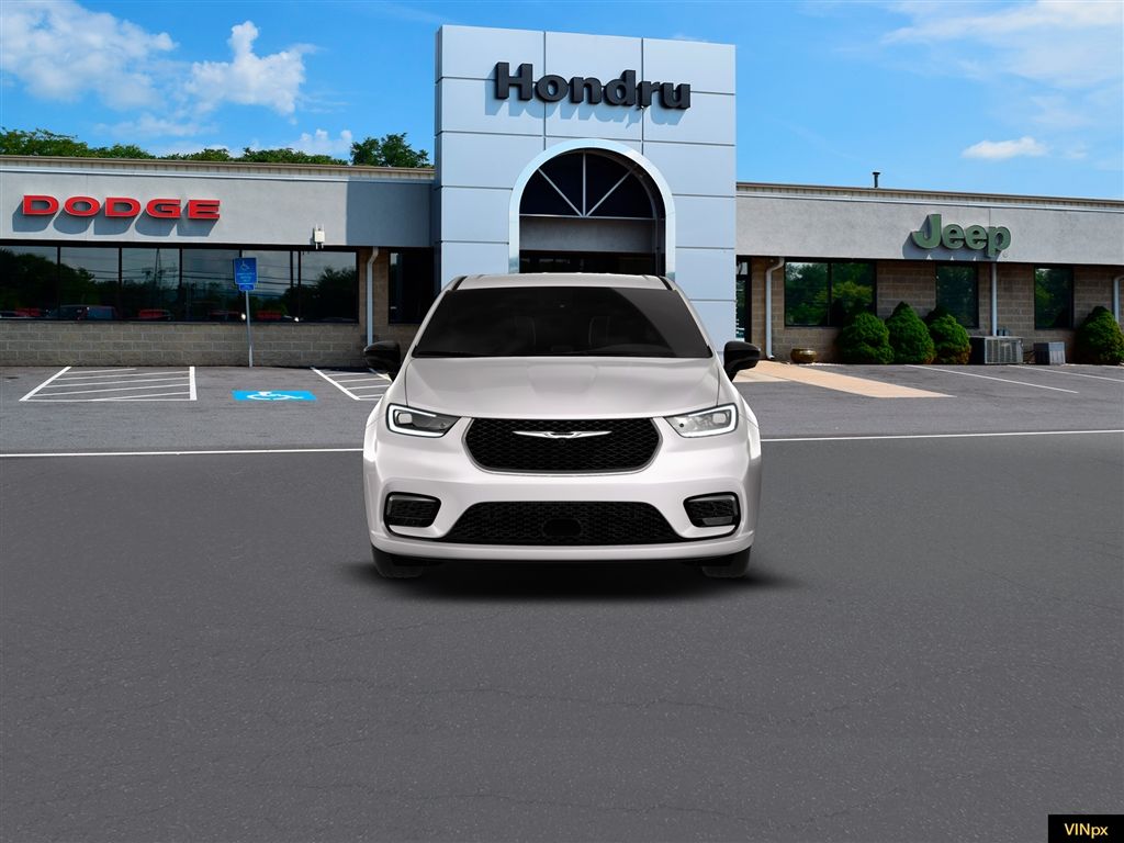 2026 Chrysler Pacifica Select's photo