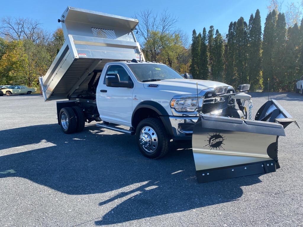 New 2024 Ram 5500 Chassis Cab 5500 TRADESMAN CHASSIS REGULAR CAB 4X4 60' CA Pickup