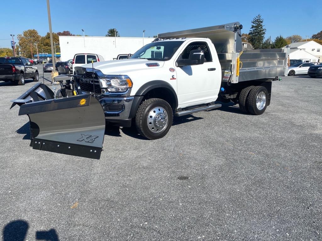New 2024 Ram 5500 Chassis Cab 5500 TRADESMAN CHASSIS REGULAR CAB 4X4 60' CA Pickup