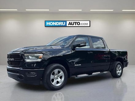 2019 Ram 1500 Big Horn/Lone Star Truck Crew Cab