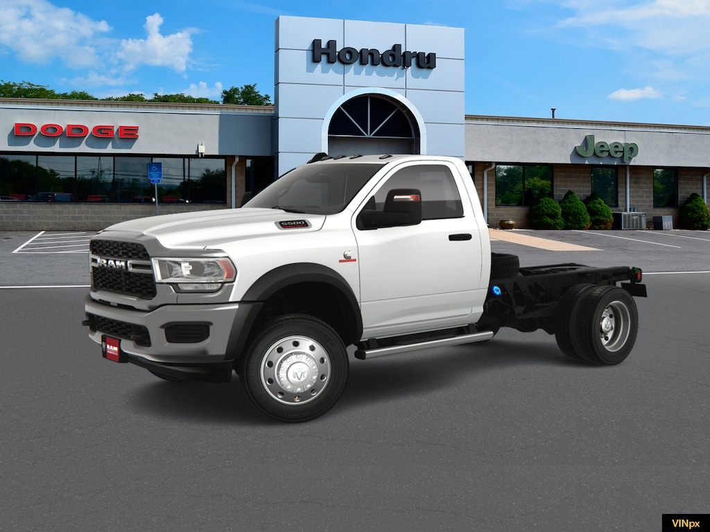 New 2024 Ram 5500 Chassis Cab 5500 TRADESMAN CHASSIS REGULAR CAB 4X4 60' CA Pickup