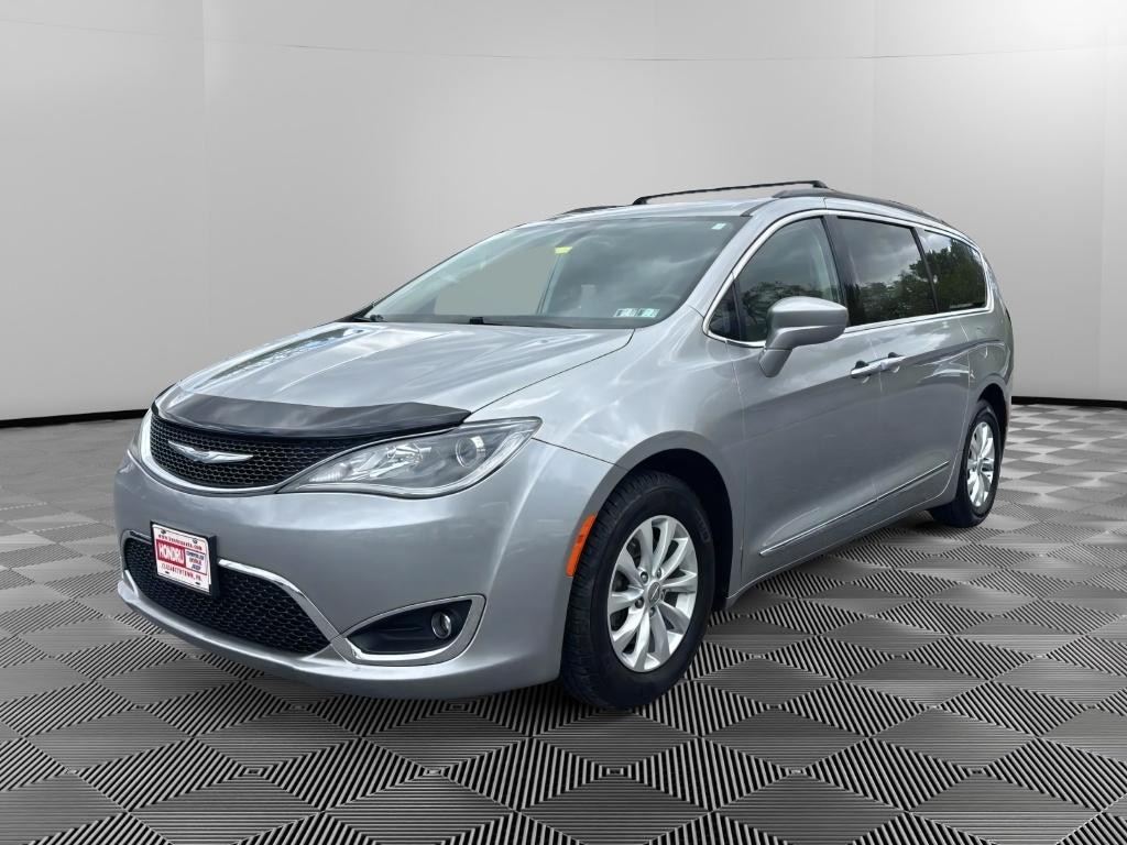 Used 2017 Chrysler Pacifica Touring-L Passenger Van