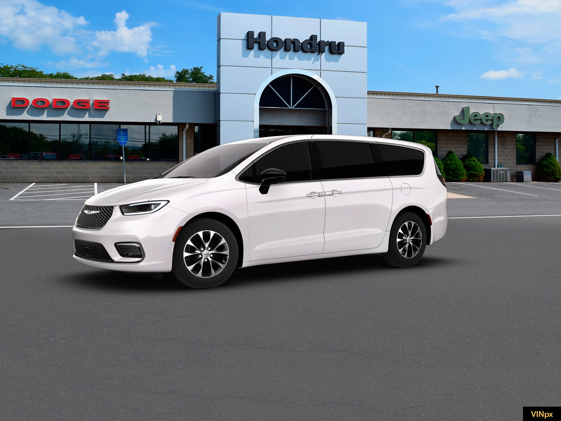 2026 Chrysler Pacifica photo 2