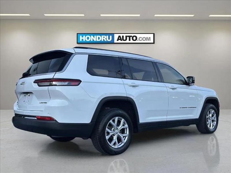 2022 Jeep Grand Cherokee Limited L photo 4