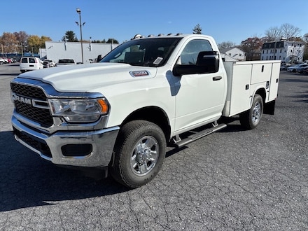 2024 Ram 3500 Chassis Tradesman Regular Cab