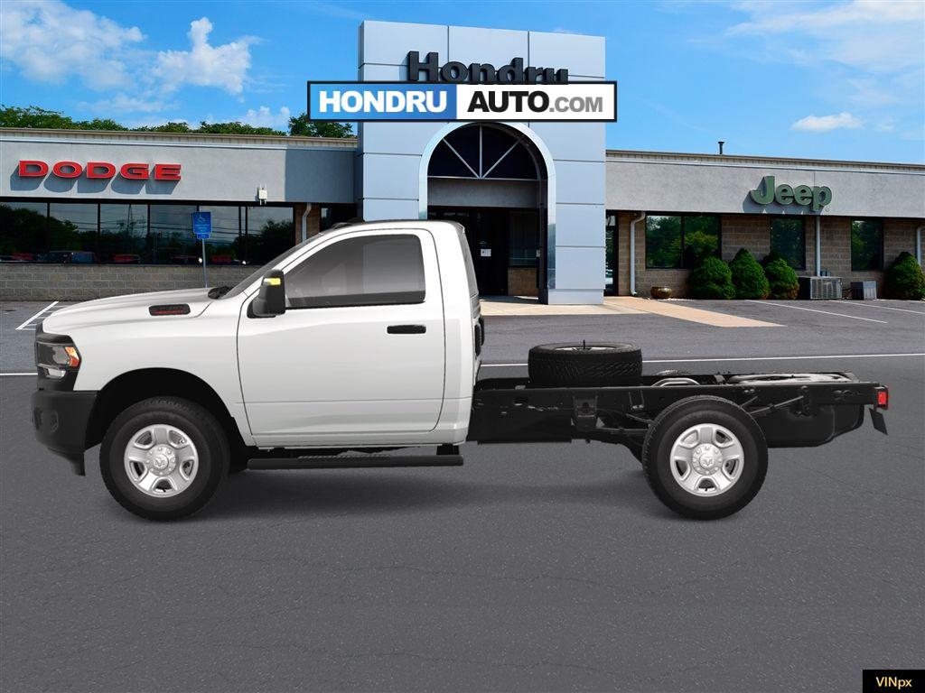 2024 Ram 3500 Tradesman photo 3