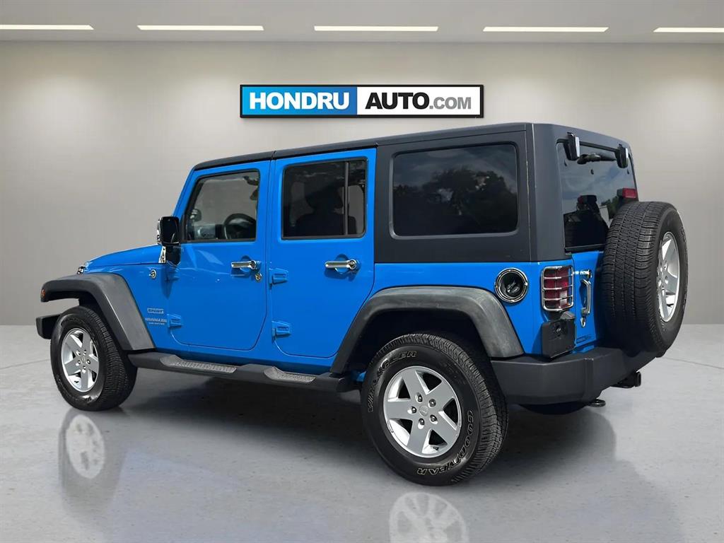 2011 Jeep Wrangler Unlimited Sport photo 3
