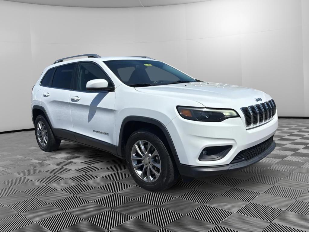Used 2019 Jeep Cherokee Latitude Plus with VIN 1C4PJMLBXKD390021 for sale in Elizabethtown, PA