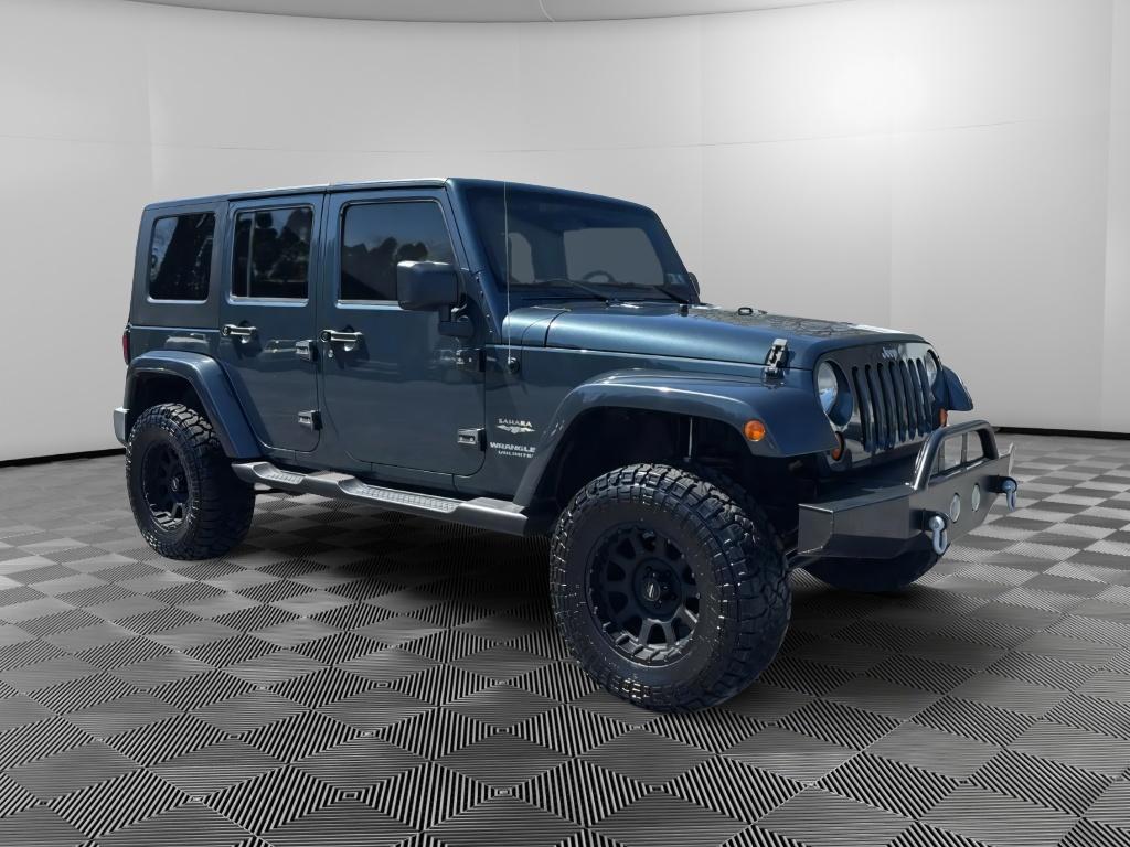 Used 2008 Jeep Wrangler Unlimited Sahara with VIN 1J4GA59138L506592 for sale in Elizabethtown, PA