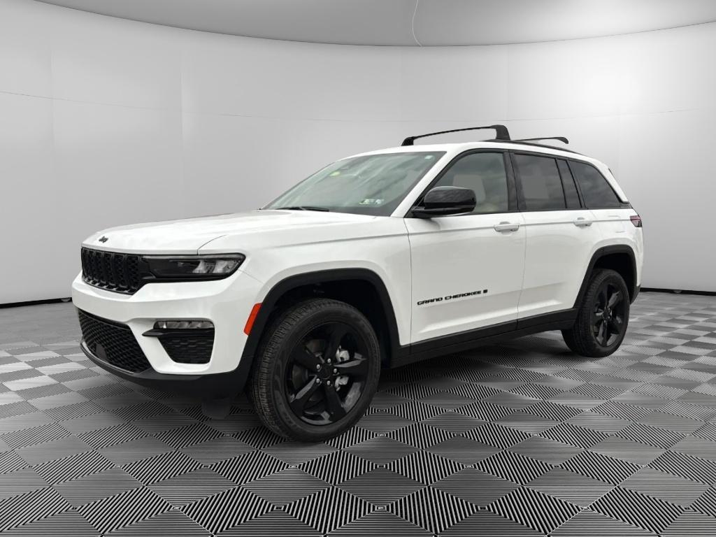 2023 Jeep Grand Cherokee Limited's photo