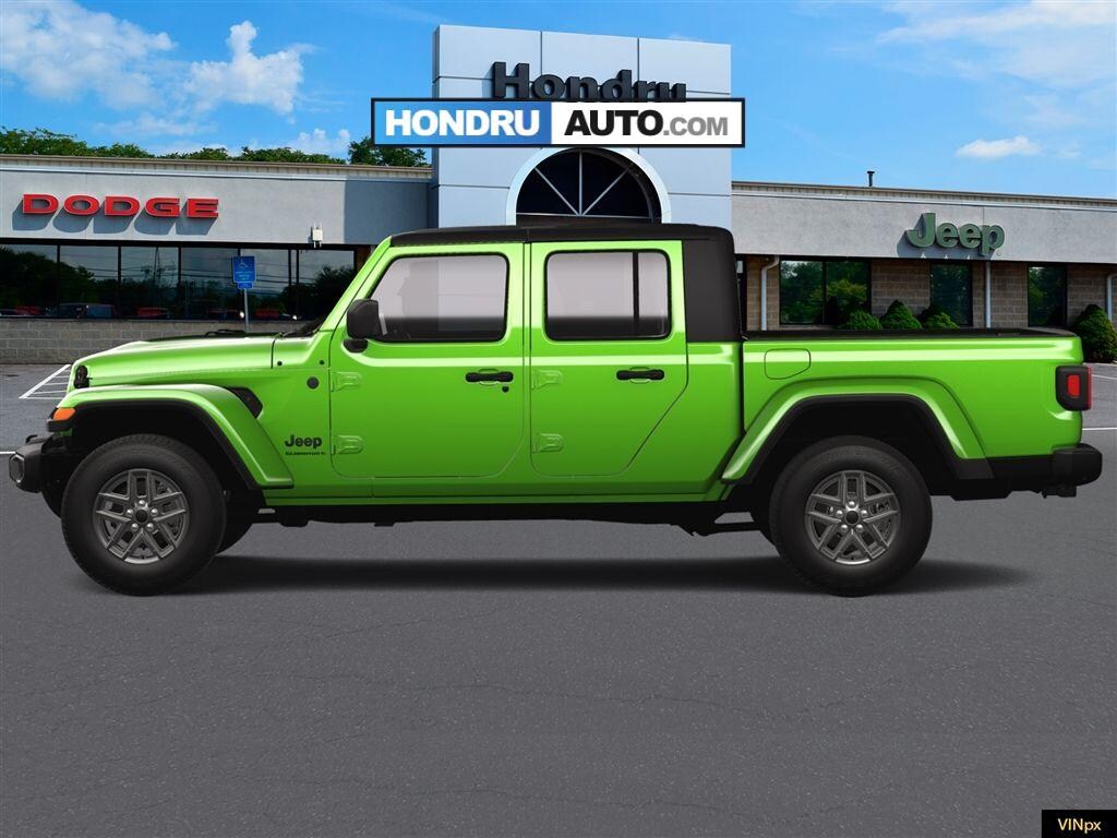 New 2025 Jeep Gladiator Sport S Pickup