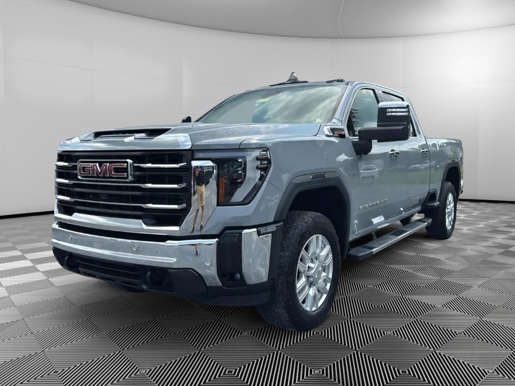 Used 2024 GMC Sierra SLT Crew Cab
