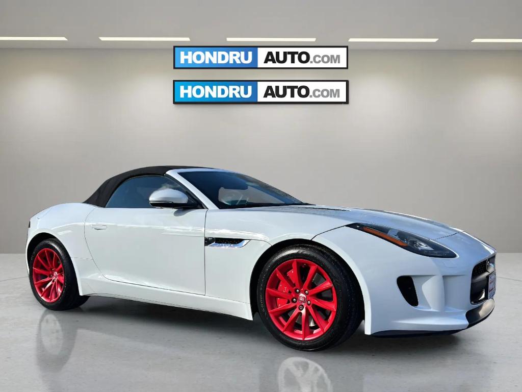 2016 Jaguar F-TYPE Base photo 3