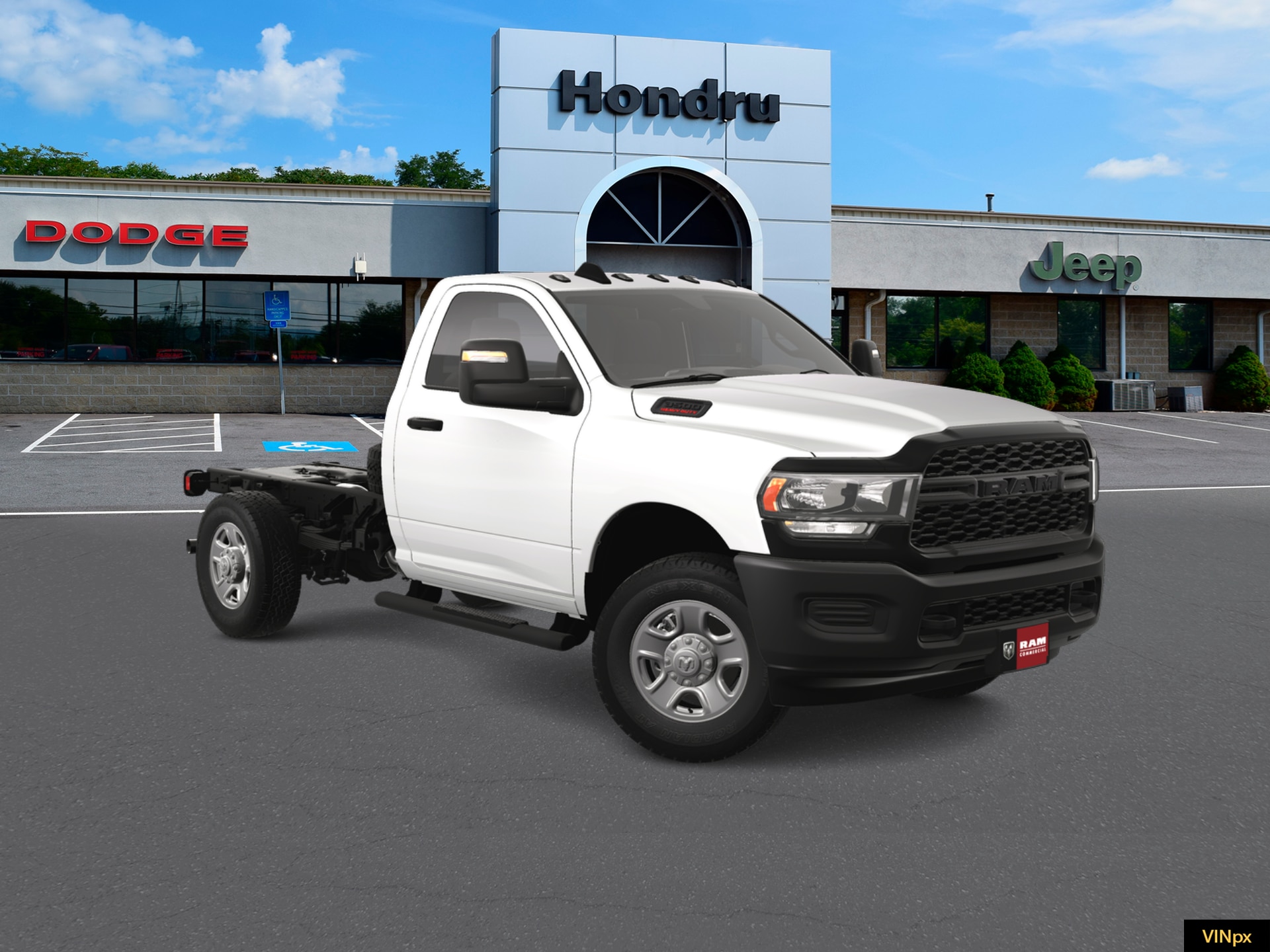 2024 RAM 3500 Chassis Tradesman - Photo 11